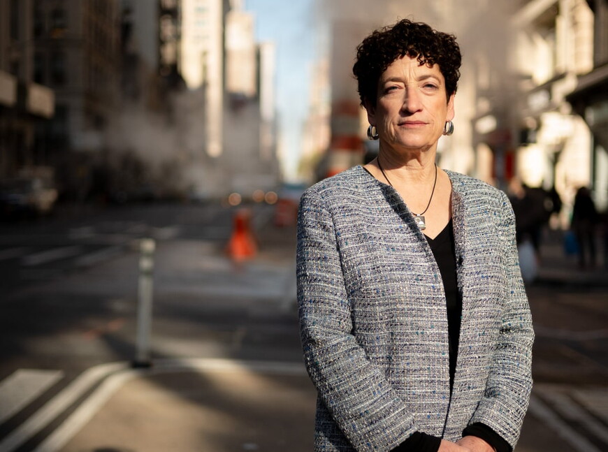 Naomi Oreskes is a world-renowned geologist, historian and public speaker – becoming a leading voice on the role of science in society and the reality of anthropogenic climate change. 