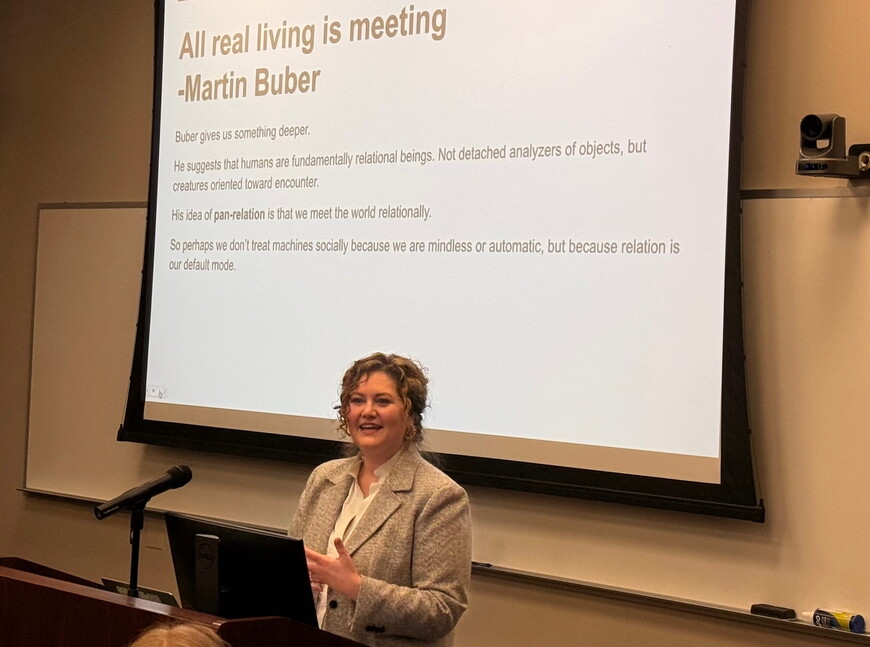 Autumn Edwards delivers NWU’s 2026 Communication in the Modern World Lecture.