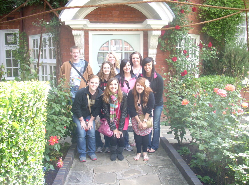 NWU students visited the home of Sigmund Freud