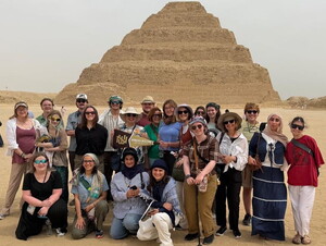 NWU students in front of a pyramid in Egypt.