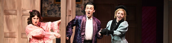 Gents theatre performance