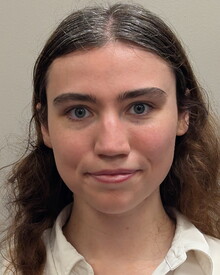 Headshot of Anna Gellott