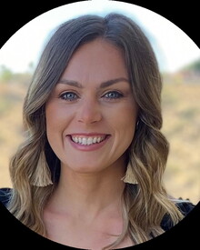 Headshot of Jenna Lindholm