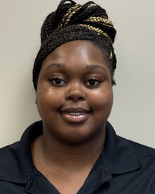Headshot of Valencia Pierce
