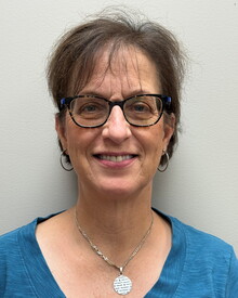 Headshot of Lori Seibel