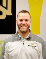 Headshot of Drew Carr